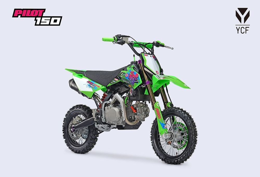 YCF PILOT 150 LIMITED – GREEN 2025, oficjalne zdjęcie produktowe 5